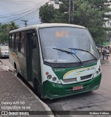 Transporte e Turismo Iluminada MG 1.020 na cidade de Magé, Rio de Janeiro, Brasil, por Wallace Velloso. Número da foto: #13143739.