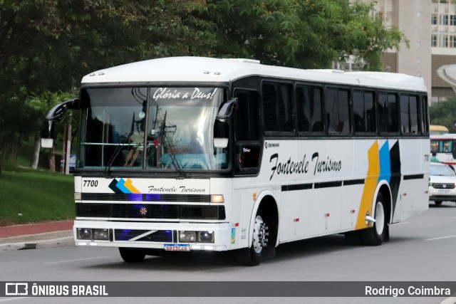 Fontenele Turismo 7700 na cidade de Barueri, São Paulo, Brasil, por Rodrigo Coimbra. Número da foto: #13145575.