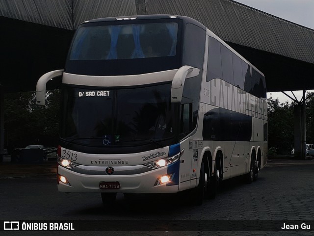Auto Viação Catarinense 3513 na cidade de Itanhaém, São Paulo, Brasil, por Jean Gu. Número da foto: #13145215.