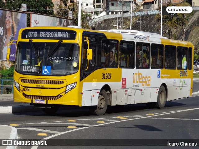Plataforma Transportes 31205 na cidade de Salvador, Bahia, Brasil, por Ícaro Chagas. Número da foto: #13146769.