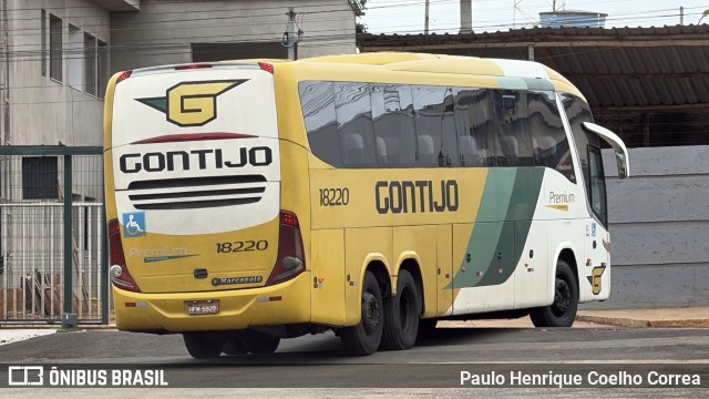Empresa Gontijo de Transportes 18220 na cidade de Capelinha, Minas Gerais, Brasil, por Paulo Henrique Coelho Correa. Número da foto: #13147656.