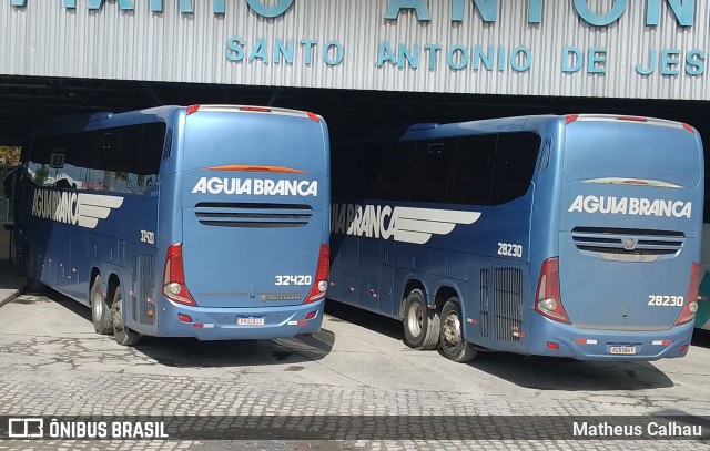 Viação Águia Branca 32420 na cidade de Santo Antônio de Jesus, Bahia, Brasil, por Matheus Calhau. Número da foto: #13145810.