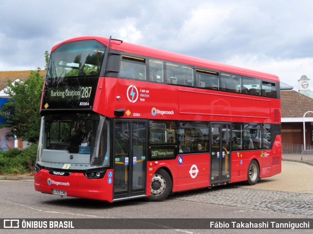 Stagecoach 82084 na cidade de London, Greater London, Inglaterra, por Fábio Takahashi Tanniguchi. Número da foto: #13146531.