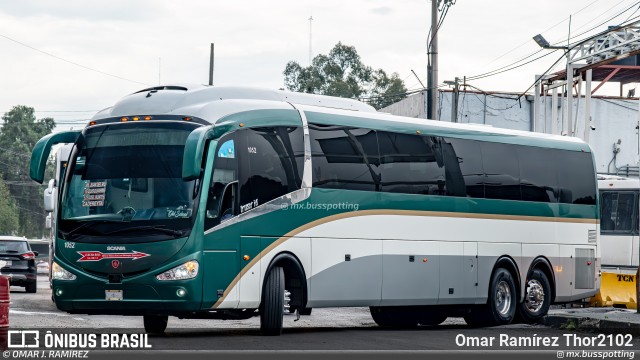 Flecha Roja México-Toluca-San Luis Mextepec-Querétaro 1052 na cidade de Gustavo A. Madero, Ciudad de México, México, por Omar Ramírez Thor2102. Número da foto: #13147527.