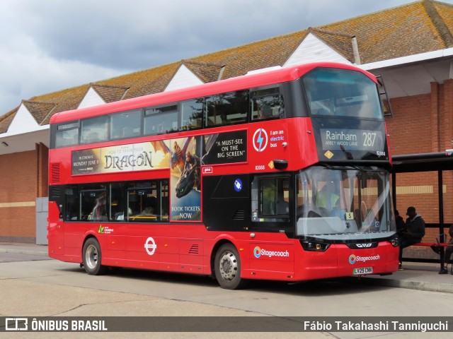Stagecoach 82088 na cidade de London, Greater London, Inglaterra, por Fábio Takahashi Tanniguchi. Número da foto: #13146532.