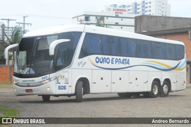 Viação Ouro e Prata 606 na cidade de Tramandaí, Rio Grande do Sul, Brasil, por Andreo Bernardo. Número da foto: #13146976.