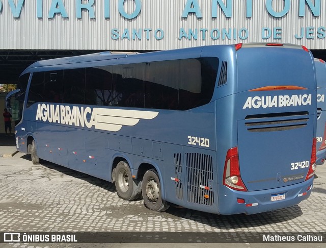 Viação Águia Branca 32420 na cidade de Santo Antônio de Jesus, Bahia, Brasil, por Matheus Calhau. Número da foto: #13145509.