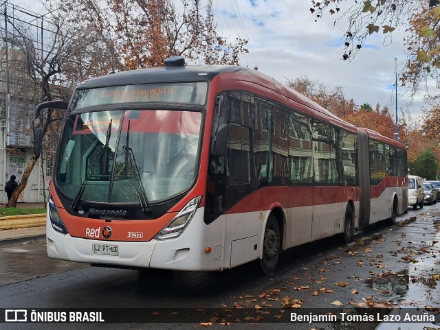 Subus 9691 na cidade de Santiago, Santiago, Metropolitana de Santiago, Chile, por Benjamín Tomás Lazo Acuña. Número da foto: #13145197.