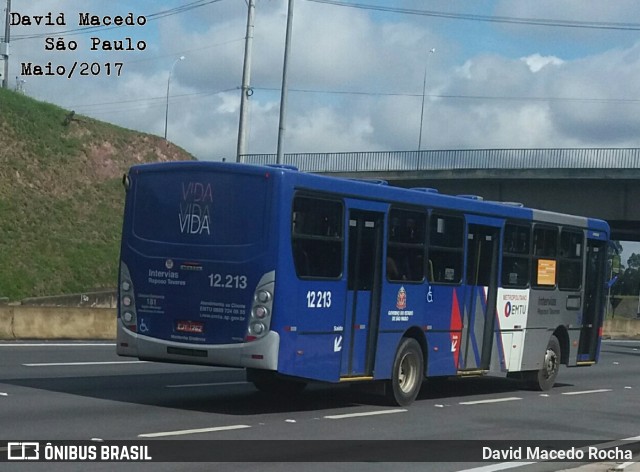 Auto Viação Bragança Metropolitana > Viação Raposo Tavares 12.213 na cidade de Cotia, São Paulo, Brasil, por David Macedo Rocha. Número da foto: #13096706.