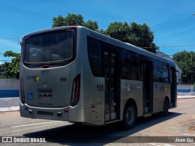 City Transporte Urbano Intermodal - Guarujá 198 na cidade de Guarujá, São Paulo, Brasil, por Jean Gu. Número da foto: #13096633.