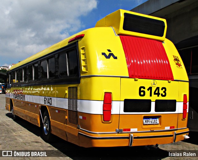 Ônibus Particulares 6143 na cidade de Juiz de Fora, Minas Gerais, Brasil, por Isaias Ralen. Número da foto: #13098263.