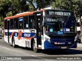 Viação Novacap C51613 na cidade de Rio de Janeiro, Rio de Janeiro, Brasil, por Luiz Eduardo Lopes da Silva. Número da foto: #13095990.