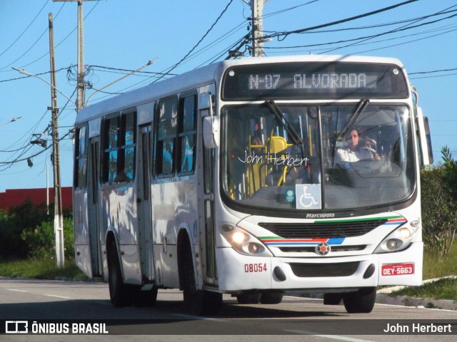 Transnacional Transportes Urbanos 08054 na cidade de Natal, Rio Grande do Norte, Brasil, por John Herbert. Número da foto: #13149883.