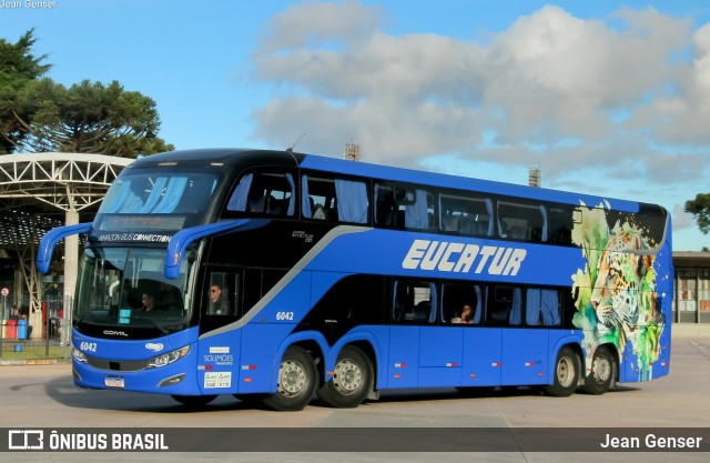 Eucatur - Empresa União Cascavel de Transportes e Turismo 6042 na cidade de Curitiba, Paraná, Brasil, por Jean Genser. Número da foto: #13149546.