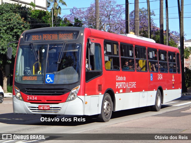 Restinga Transportes Coletivos 2434 na cidade de Porto Alegre, Rio Grande do Sul, Brasil, por Otávio dos Reis . Número da foto: #13149823.