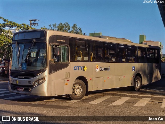 City Transporte Urbano Intermodal - Guarujá 106 na cidade de Guarujá, São Paulo, Brasil, por Jean Gu. Número da foto: #13149993.