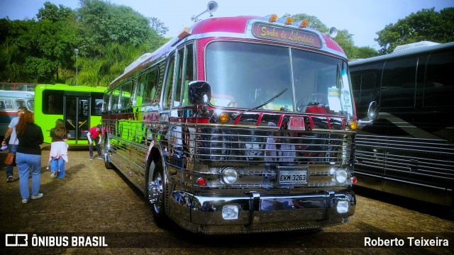 Ônibus Particulares 3263 na cidade de Campinas, São Paulo, Brasil, por Roberto Teixeira. Número da foto: #13149378.