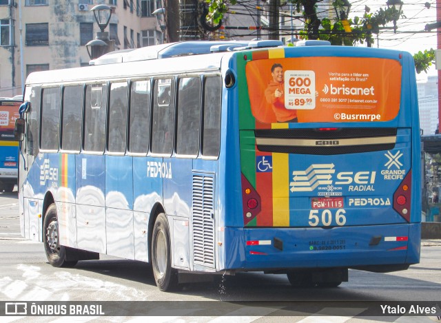 Empresa Pedrosa 506 na cidade de Recife, Pernambuco, Brasil, por Ytalo Alves. Número da foto: #13148380.