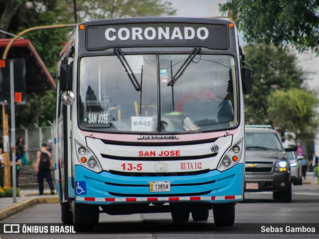Transportes Coronado 13-5 na cidade de San José, San José, Costa Rica, por Sebas Gamboa. Número da foto: #13148788.