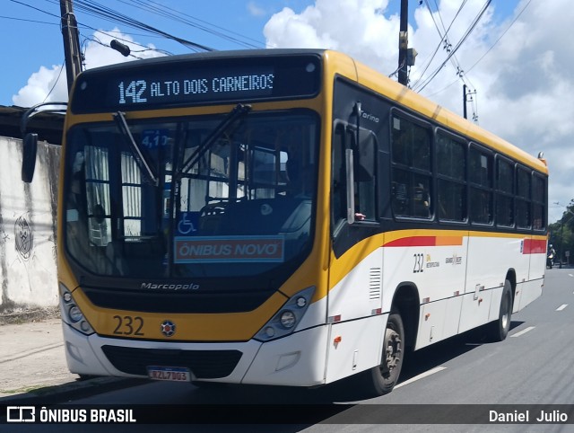 Empresa Metropolitana 232 na cidade de Recife, Pernambuco, Brasil, por Daniel  Julio. Número da foto: #13150451.