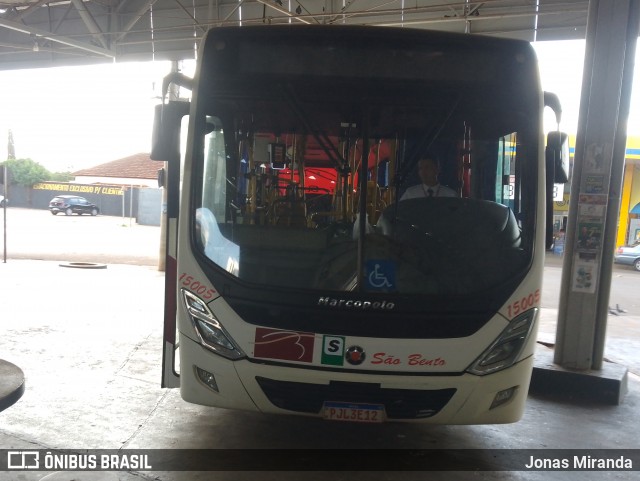 Viação São Bento Ribeirão Preto 15005 na cidade de Barrinha, São Paulo, Brasil, por Jonas Miranda. Número da foto: #13149403.