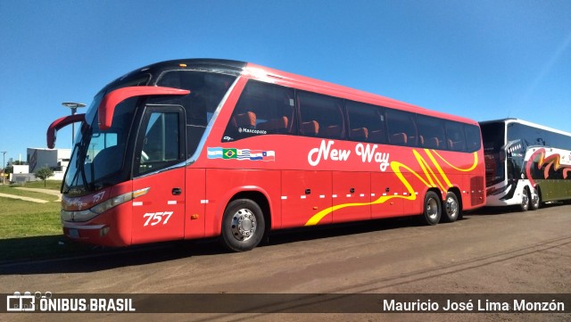 New Way 757 na cidade de Artigas, Uruguai, por Mauricio José Lima Monzón. Número da foto: #13150917.