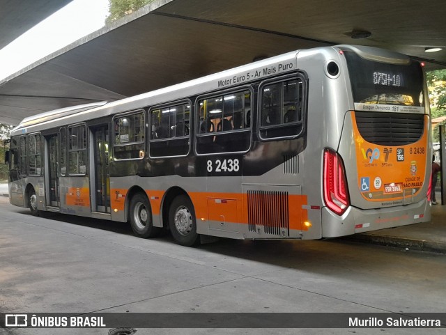 Viação Gato Preto 8 2438 na cidade de São Paulo, São Paulo, Brasil, por Murillo Salvatierra. Número da foto: #13148625.