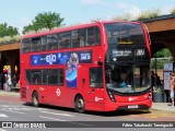 Abellio London Bus Company 2053 na cidade de Kingston upon Thames, Surrey, Inglaterra, por Fábio Takahashi Tanniguchi. Número da foto: #13150065.