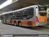 Viação Gato Preto 8 2438 na cidade de São Paulo, São Paulo, Brasil, por Murillo Salvatierra. Número da foto: #13148625.