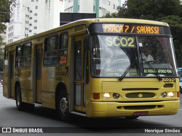 Viação Getúlio Vargas 0279 na cidade de Belo Horizonte, Minas Gerais, Brasil, por Henrique Simões. Número da foto: #13152820.
