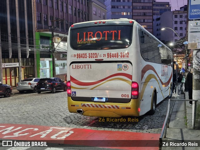 Libotti Transportes 001 na cidade de Petrópolis, Rio de Janeiro, Brasil, por Zé Ricardo Reis. Número da foto: #13152184.