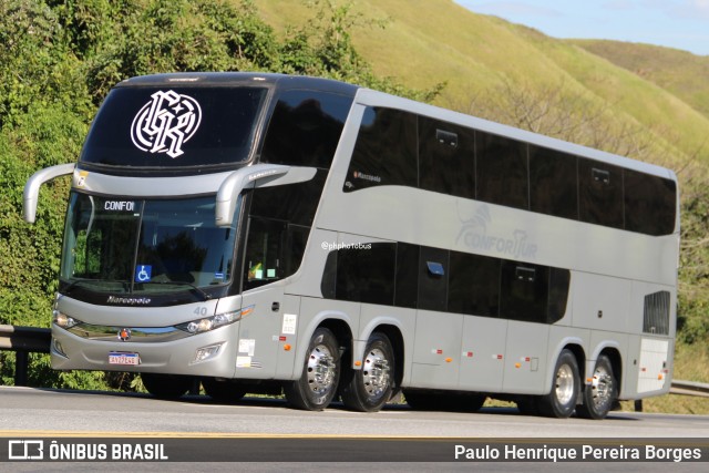 Confort Tur Locação de Vans 40 na cidade de Barra do Piraí, Rio de Janeiro, Brasil, por Paulo Henrique Pereira Borges. Número da foto: #13153449.
