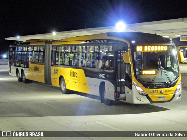 Mobi Rio E902349 na cidade de Rio de Janeiro, Rio de Janeiro, Brasil, por Gabriel Oliveira da Silva. Número da foto: #13153823.