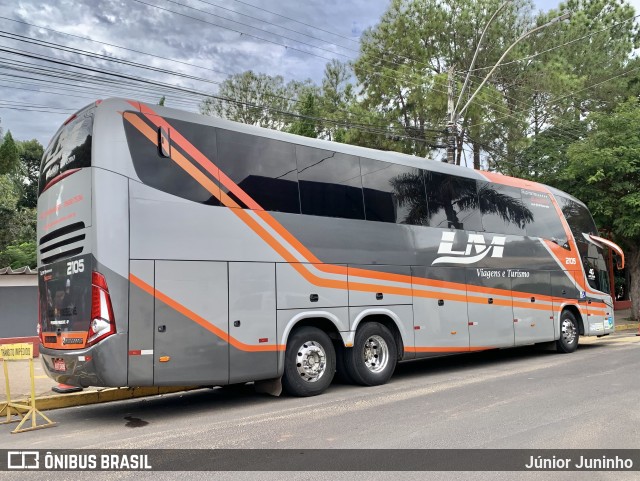 LM Viagens e Turismo 2105 na cidade de Garça, São Paulo, Brasil, por Júnior Juninho. Número da foto: #13152232.
