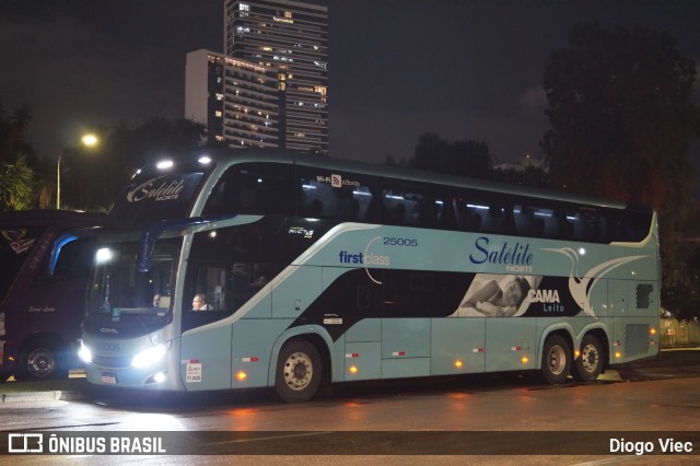 Expresso Satélite Norte 25005 na cidade de Curitiba, Paraná, Brasil, por Diogo Viec. Número da foto: #13151892.