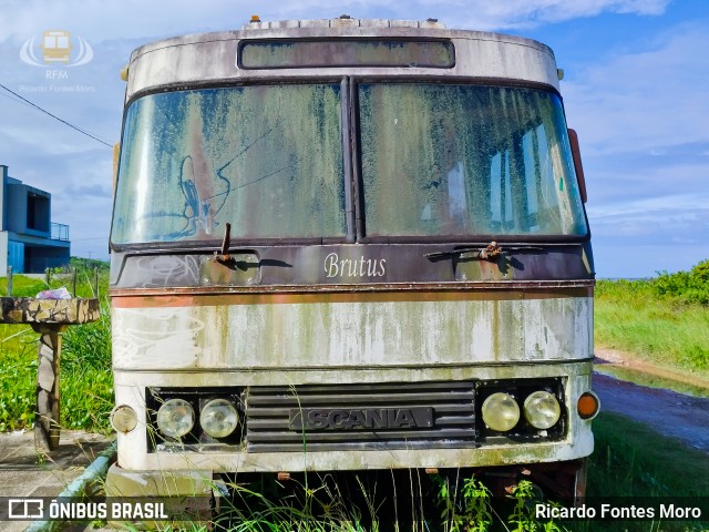 Sucata e Desmanches 7657 na cidade de Guaratuba, Paraná, Brasil, por Ricardo Fontes Moro. Número da foto: #13153564.