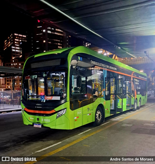 TRANSPPASS - Transporte de Passageiros 8 1088 na cidade de São Paulo, São Paulo, Brasil, por Andre Santos de Moraes. Número da foto: #13153046.