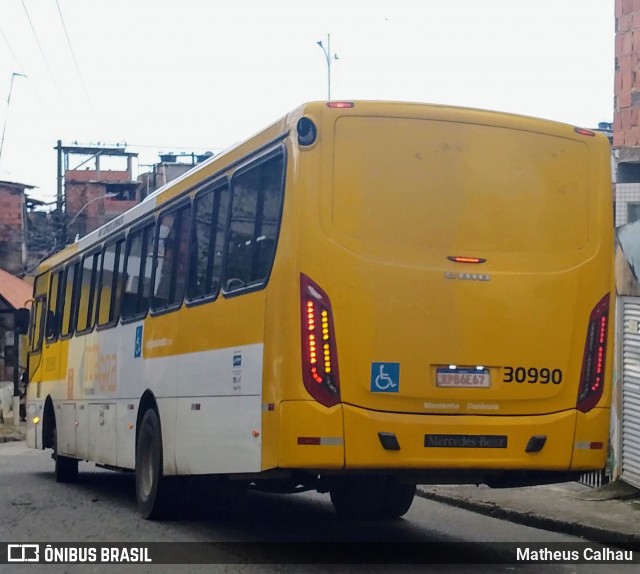 Plataforma Transportes 30990 na cidade de Salvador, Bahia, Brasil, por Matheus Calhau. Número da foto: #13152223.
