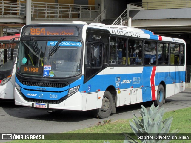 Auto Viação Jabour D86316 na cidade de Rio de Janeiro, Rio de Janeiro, Brasil, por Gabriel Oliveira da Silva. Número da foto: #13153637.