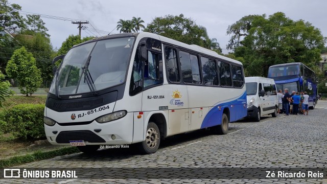 Caminhos Dourados Fretamento e Aluguel de Veículos RJ 651.004 na cidade de Petrópolis, Rio de Janeiro, Brasil, por Zé Ricardo Reis. Número da foto: #13151941.