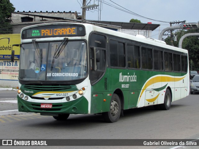 Transporte e Turismo Iluminada MG 1.025 na cidade de Magé, Rio de Janeiro, Brasil, por Gabriel Oliveira da Silva. Número da foto: #13157189.