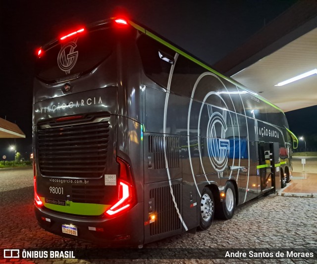 Viação Garcia 98001 na cidade de Santa Cruz do Rio Pardo, São Paulo, Brasil, por Andre Santos de Moraes. Número da foto: #13154483.