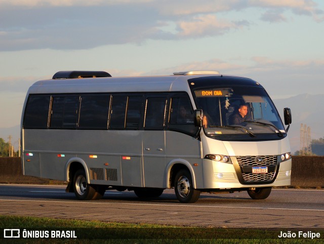 Ônibus Particulares 3435 na cidade de Canas, São Paulo, Brasil, por João Felipe. Número da foto: #13155293.