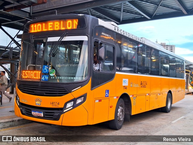 Real Auto Ônibus A41254 na cidade de Rio de Janeiro, Rio de Janeiro, Brasil, por Renan Vieira. Número da foto: #13154863.