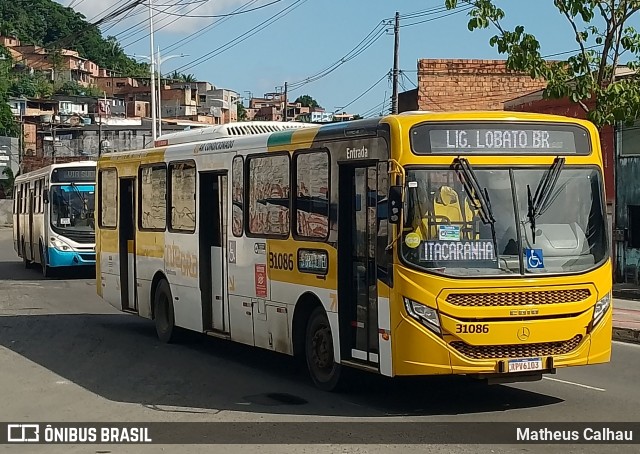 Plataforma Transportes 31086 na cidade de Salvador, Bahia, Brasil, por Matheus Calhau. Número da foto: #13156288.