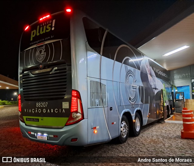 Viação Garcia 88207 na cidade de Santa Cruz do Rio Pardo, São Paulo, Brasil, por Andre Santos de Moraes. Número da foto: #13154475.