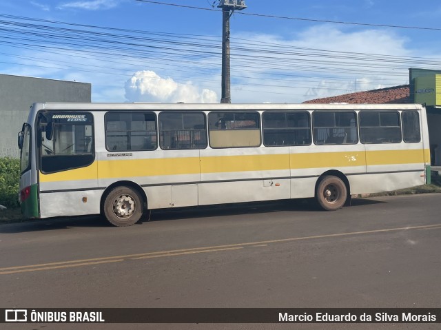 Ônibus Particulares 0987 na cidade de Miguel Alves, Piauí, Brasil, por Marcio Eduardo da Silva Morais. Número da foto: #13155602.