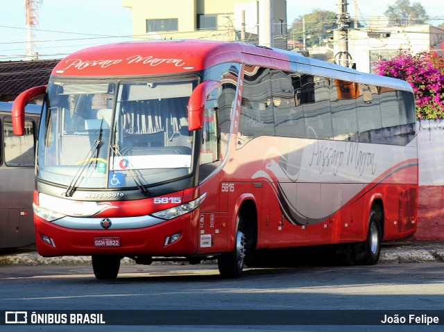 Empresa de Ônibus Pássaro Marron 5815 na cidade de Cruzeiro, São Paulo, Brasil, por João Felipe. Número da foto: #13155204.