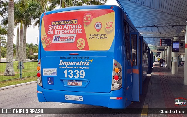 Auto Viação Imperatriz 1339 na cidade de Florianópolis, Santa Catarina, Brasil, por Claudio Luiz. Número da foto: #13154902.
