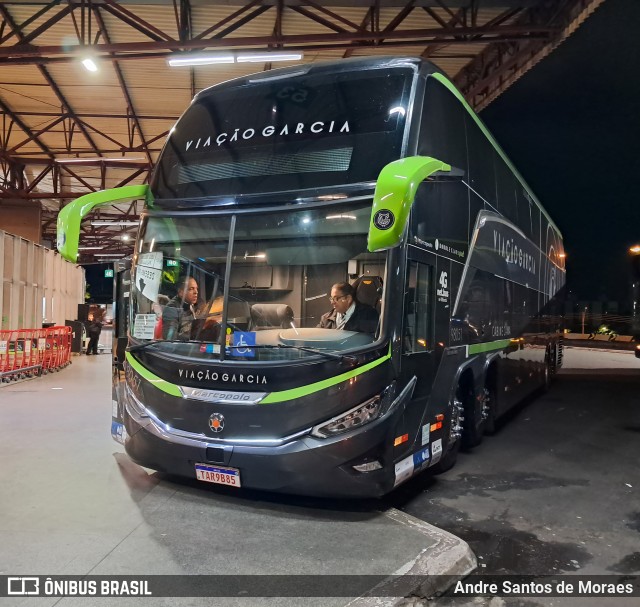 Viação Garcia 98051 na cidade de Londrina, Paraná, Brasil, por Andre Santos de Moraes. Número da foto: #13159720.
